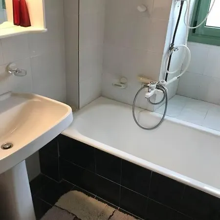 Traditional Stonehouse In Kavalos * Asprogerakata