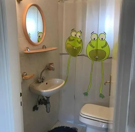 Traditional Stonehouse In Kavalos Holiday home Asprogerakata